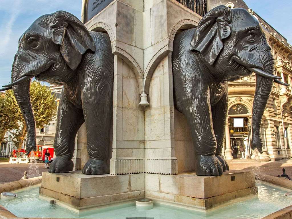 Kyriad Chambery Centre - Hotel Et Residence Voorzieningen foto